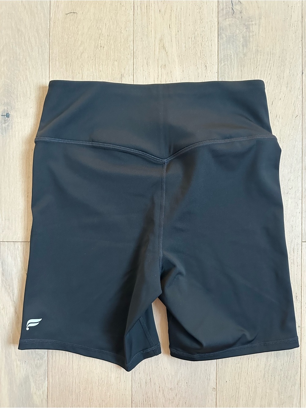 Fabletics Shorts - Picture 2 of 3